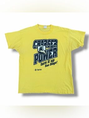 Vintage 90s San Diego Chargers Charger Power T-Shirt Size XL Yellow Screen Stars